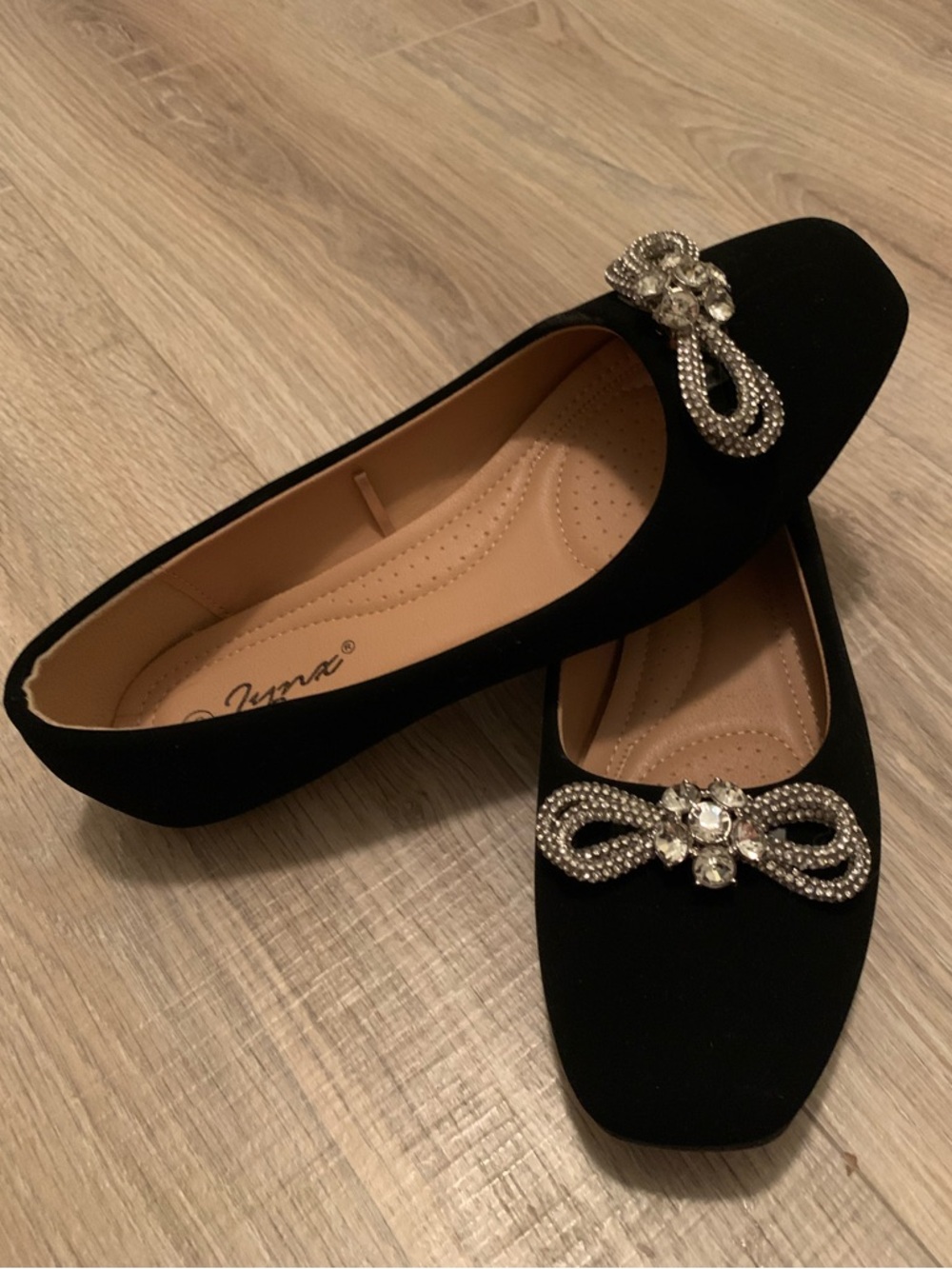 NWOT Ballet Flats silver embellishments
